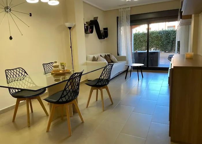 Hogar Brisa De Las Marinas Acogedor Apartamento Con Amplia Terraza Y Acceso Directo A Las Piscinas-Comfortable Apartment With Spacious Terrace And Direct Pool Access